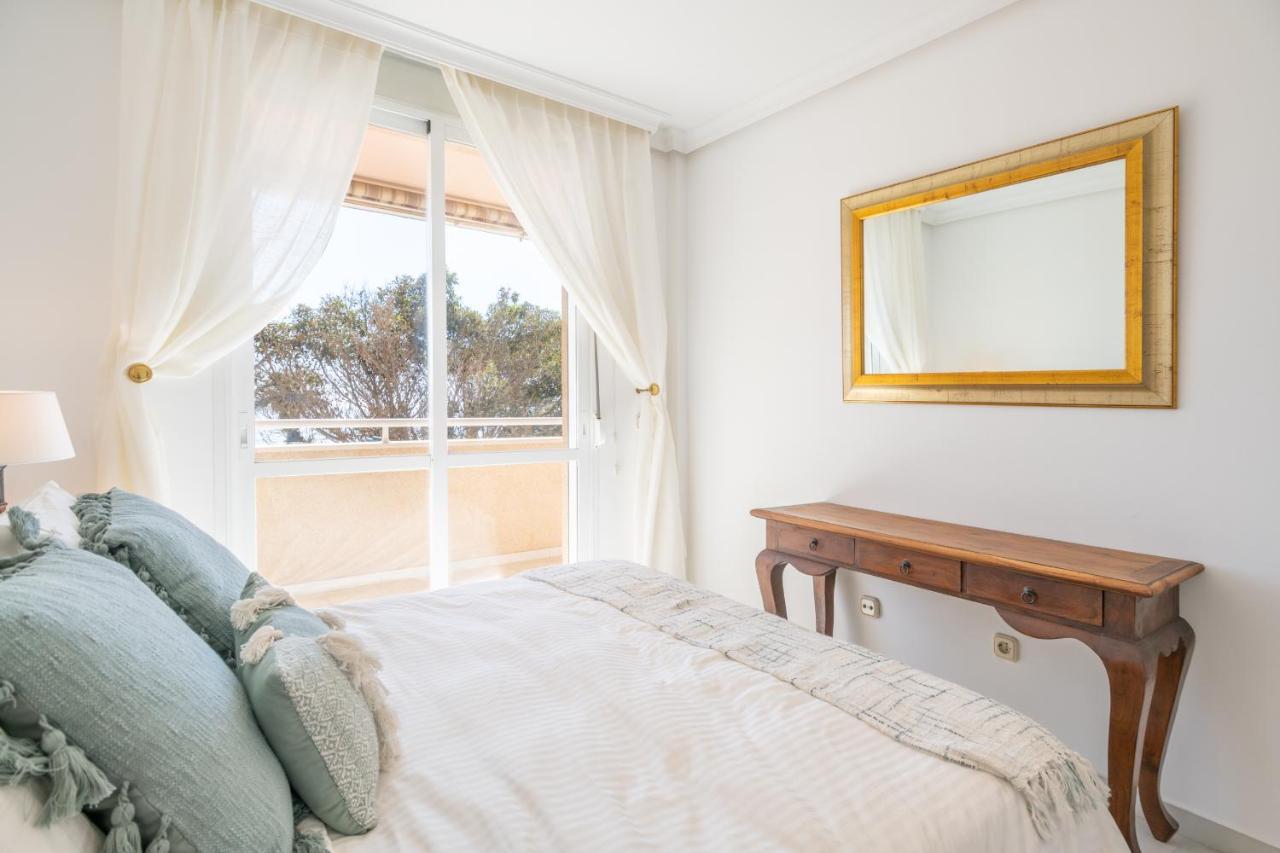 Apartamento Familiar Vistas Al Mar By Rent Me Эстепона Экстерьер фото
