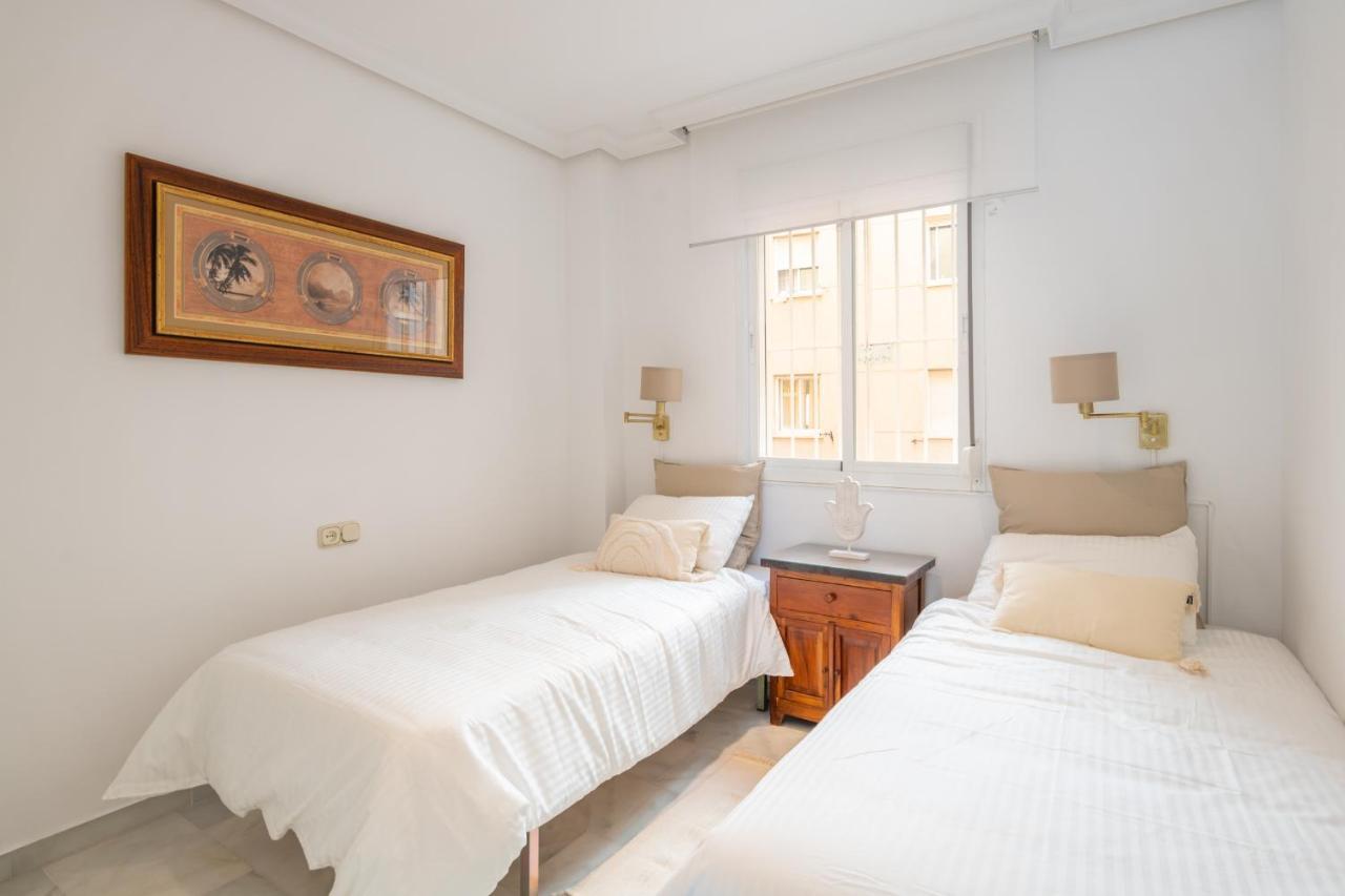 Apartamento Familiar Vistas Al Mar By Rent Me Эстепона Экстерьер фото